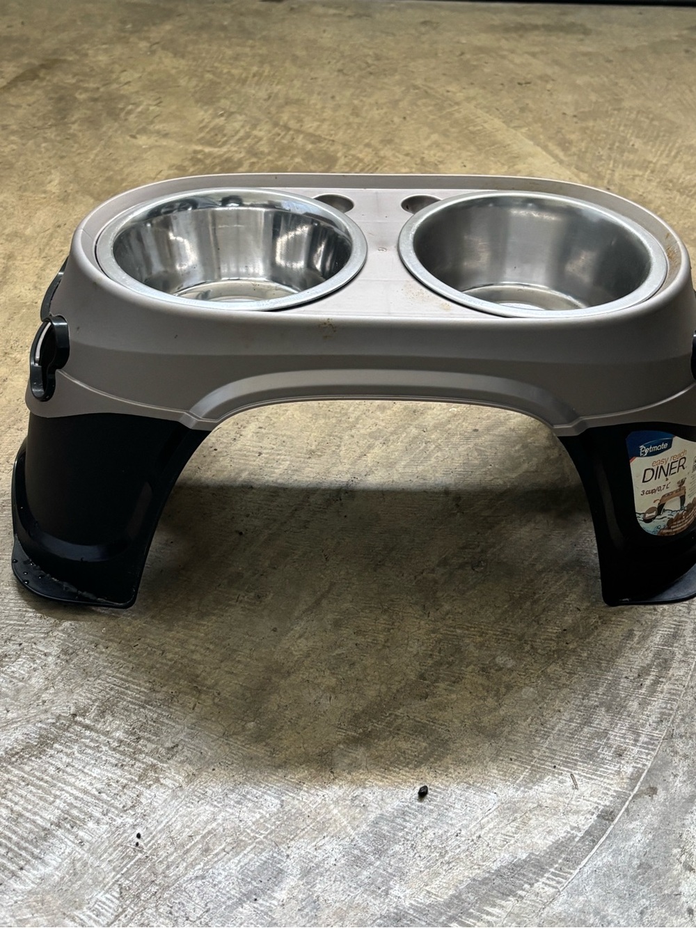 Source Unknown Two-Bowl Elevated Dog Feeder in Silver and Black